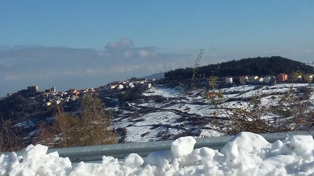 Hotel La Collinetta Montazzoli Esterno foto